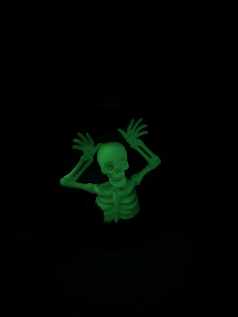 Bath & Body Works Glow-in-the-Dark Skeleton Boo! Pedestal 3-Wick Candle Holder